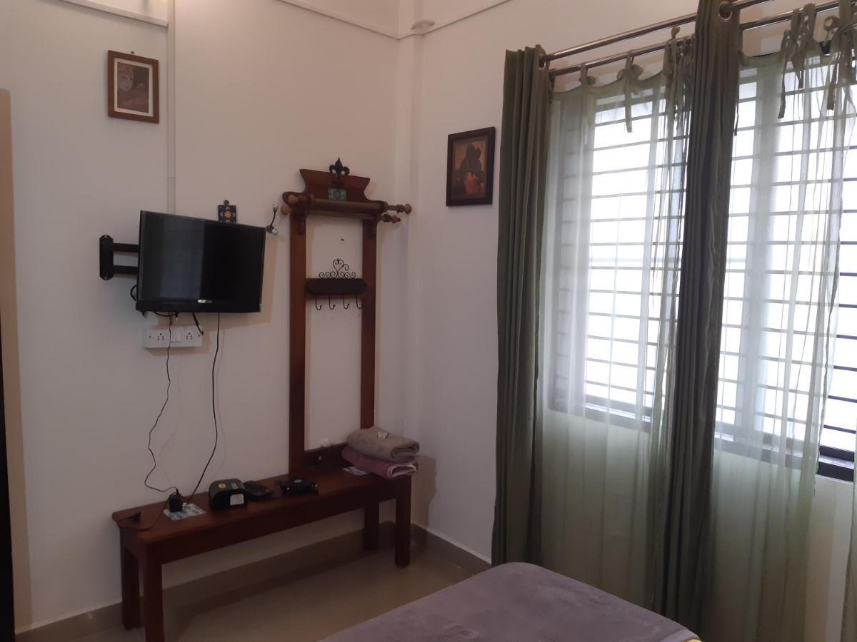Tiny House For Couple Apartment Madikeri Exterior photo